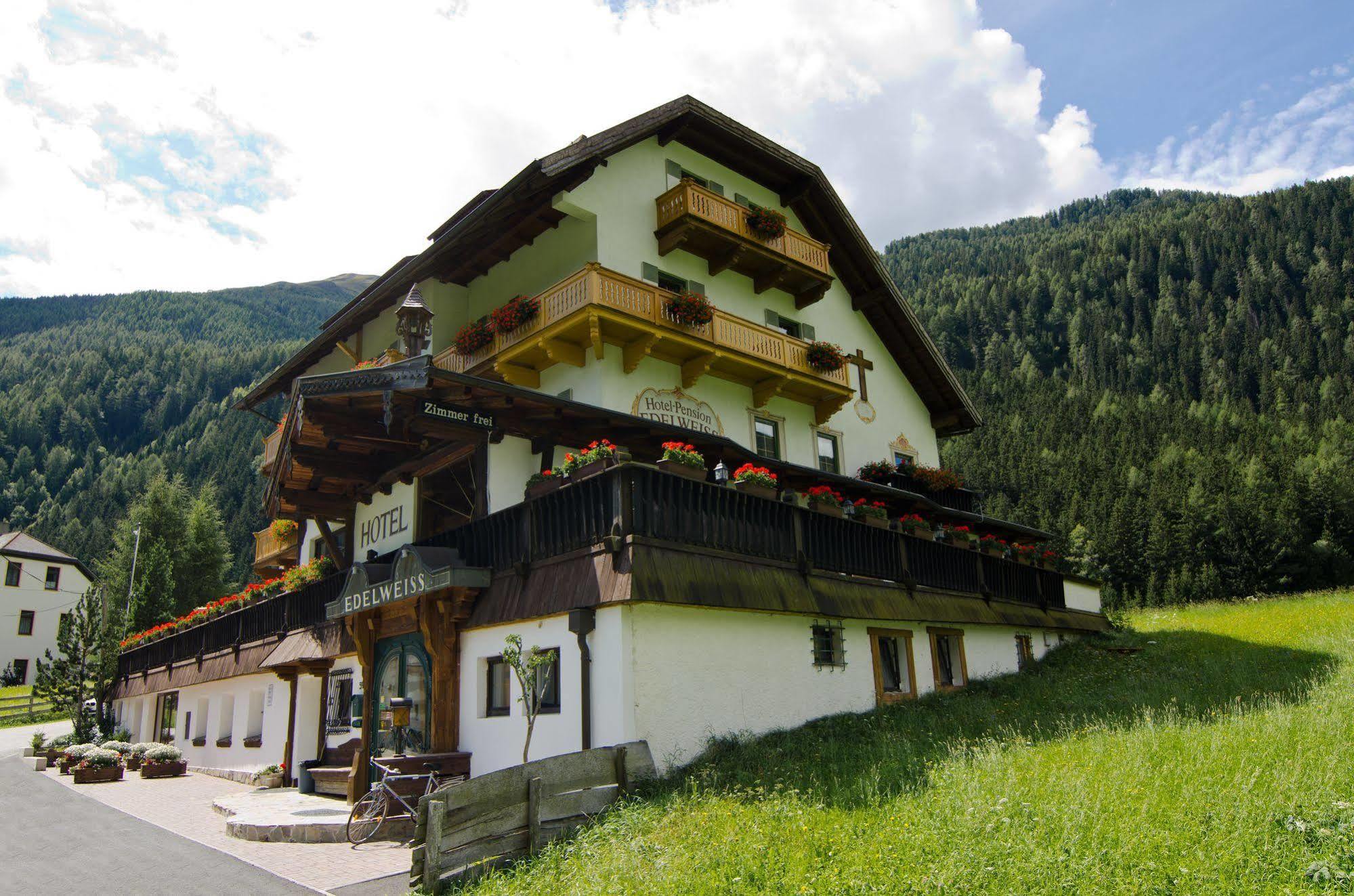 Hotel-Pension Edelweiss Малиниц Екстериор снимка