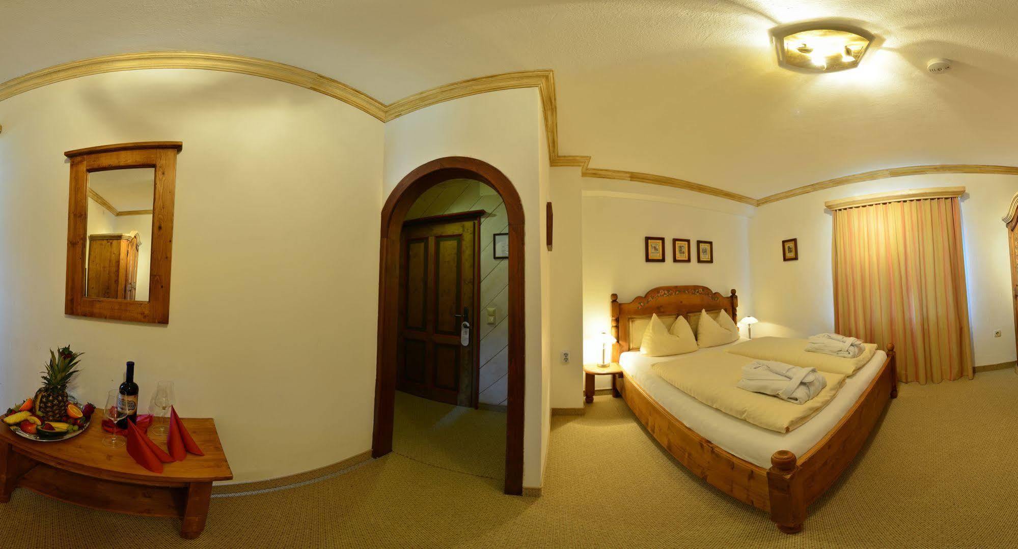 Hotel-Pension Edelweiss Малиниц Екстериор снимка