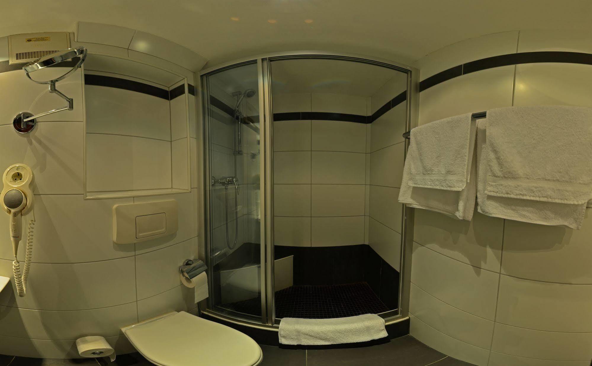 Hotel-Pension Edelweiss Малиниц Екстериор снимка